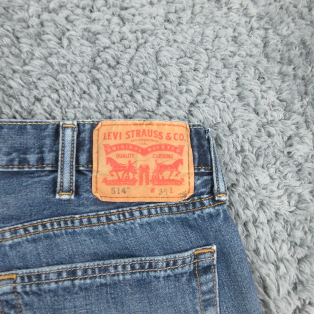 Levis 514 Jeans Mens 38x32 Blue Straight Leg Denim Medium Wash Classic 37x31*